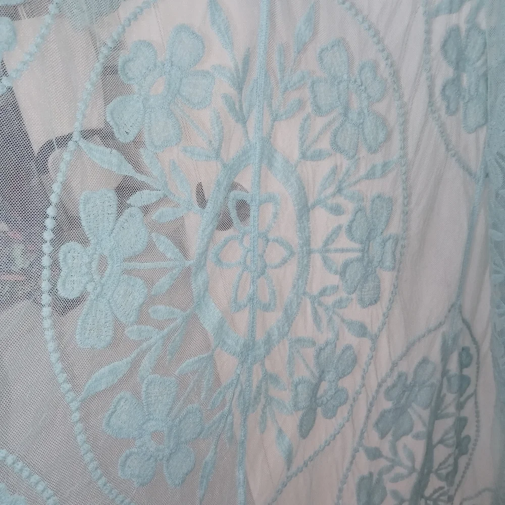 Ember sage Embroidered floral mesh Lace 1/2 Sleeve lingerie cover up M - Picture 3 of 10
